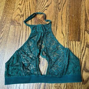 Very Sexy Victoria’s Secret emerald green lace bra